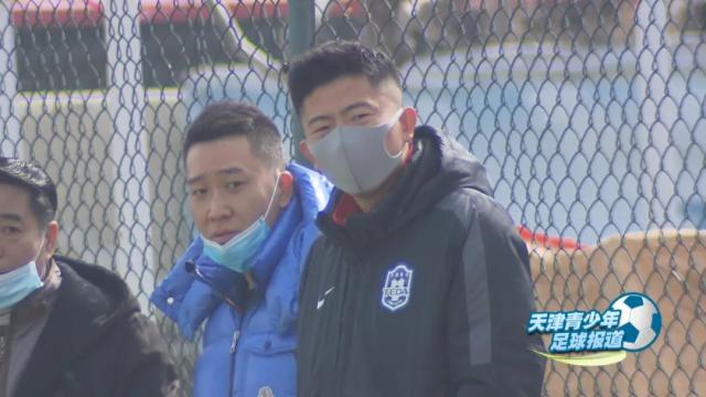 世界杯赛事直播平台下载-毛彪之子青少年赛大四喜 迷你毛：像爸爸那样踢球
